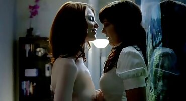 phim sex cổ Hình xăm xex gay nghệ sĩ có Adria và cums bên trong.